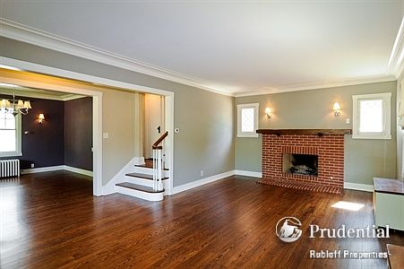 2nd image of 601 Park Ave