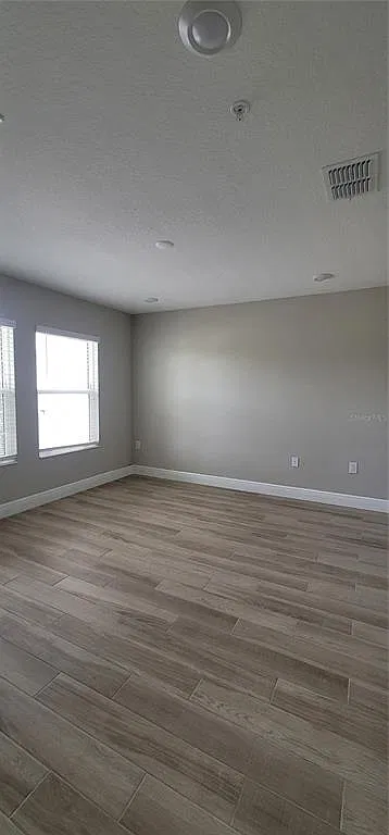 5351 Bridge St — Photo 4