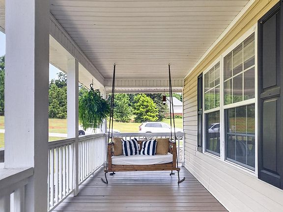 3rd image of 80 Katie Lauren Ln