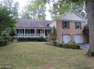 5441 Flint Tavern Pl, Burke, VA 22015