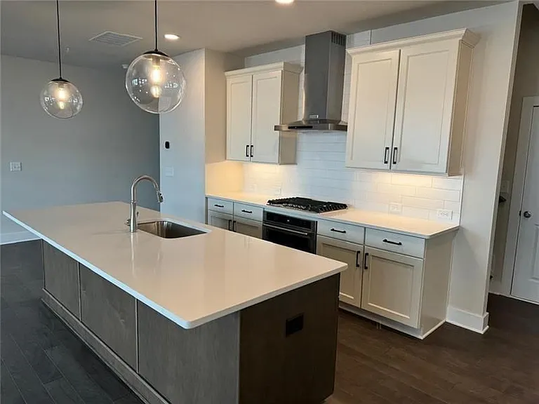 1218 Westshore Dr — Photo 10
