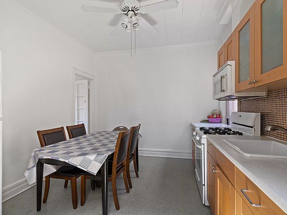 5th image of 7615 18th Ave