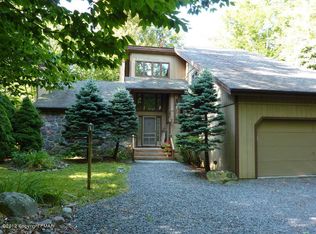 210 Buckskin Way, Pocono Pines, PA