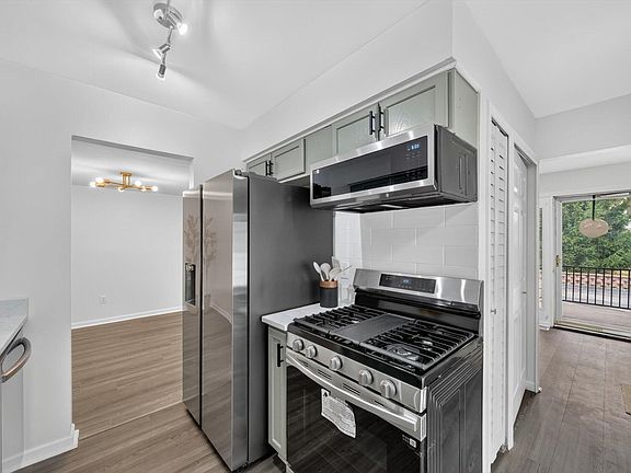4th image of 21344 E Glen Haven Cir