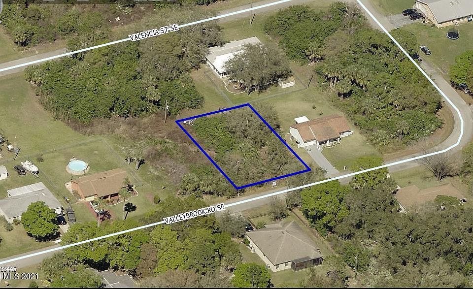 2nd image of 1271 Valleybrook Rd SE