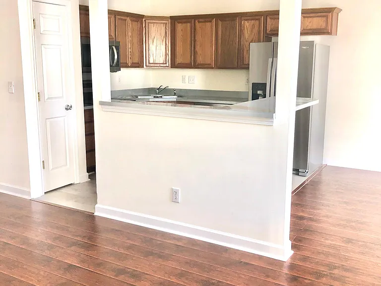 4215 Amherst Villa Ct — Photo 9
