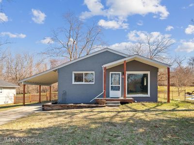 820 Manor Dr, Milford, MI, 48381