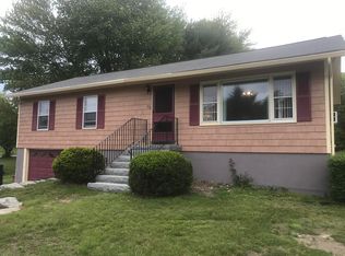 62 Guinea Rd, Biddeford, ME 04005