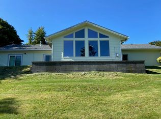 1650 6th St, Astoria, OR 97103