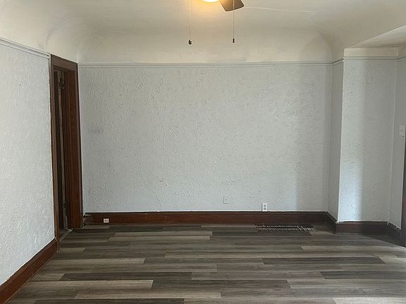 4th image of 2819-2821 N 47th St #2819