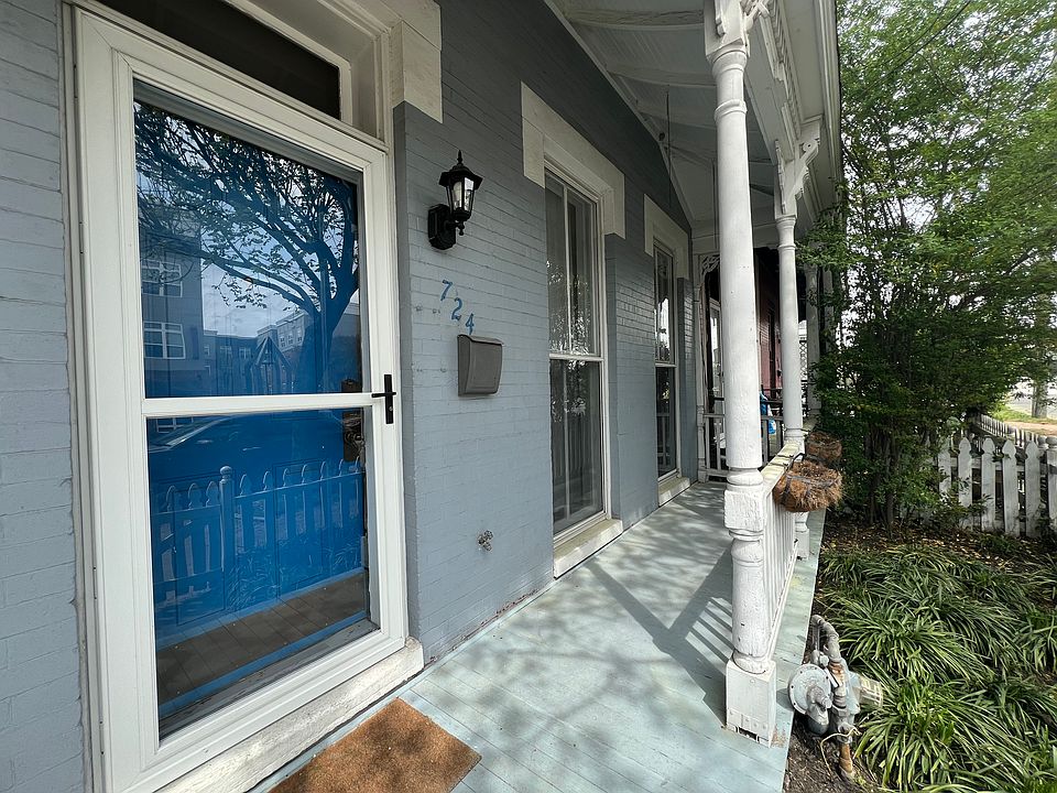 Entrance and Front Patio