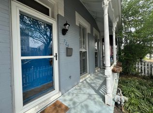 724 N 1st St, Richmond, VA 23219
