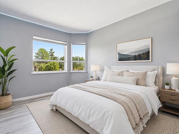 5th image of 22661 Lougheed Hwy #331