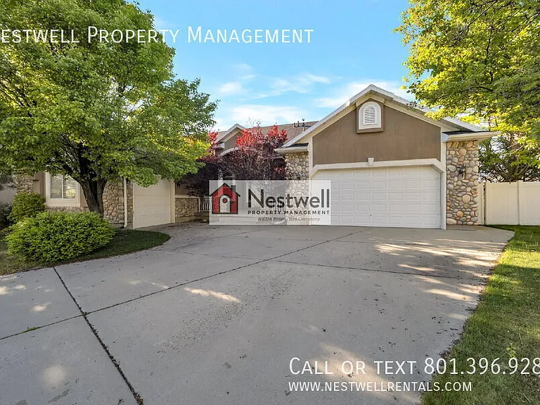 481 E Lana Ct — Photo 50