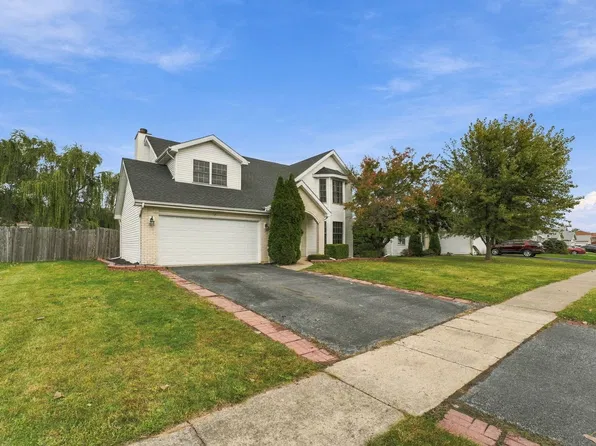 5146 W Park Ln, Monee, IL 60449