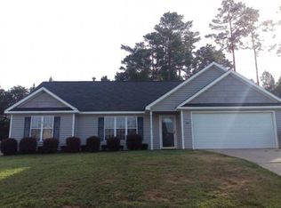 316 Robin Hood Ln, Sanford, NC 27330