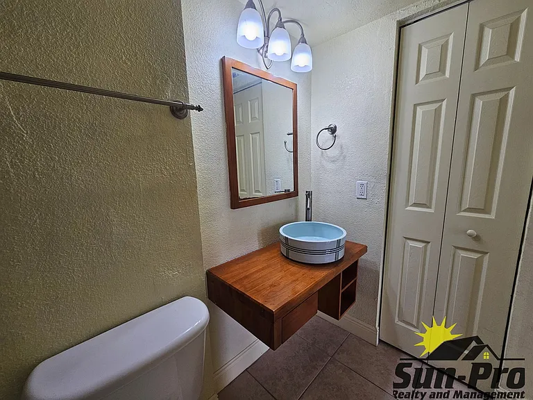 900 S Peninsula Dr — Photo 11
