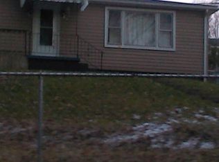 4217 Gartrell St, Ashland, KY 41101