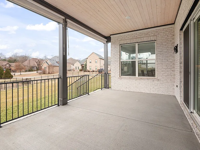 805 Regimental Dr — Photo 39