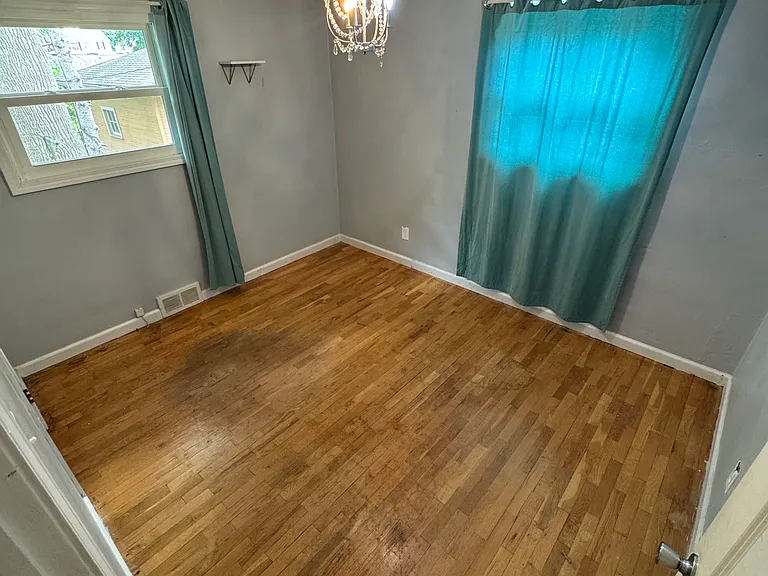 1668 W Homewood Ave — Photo 17