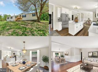 2777 Maple Ln, Spring Grove, PA 17362