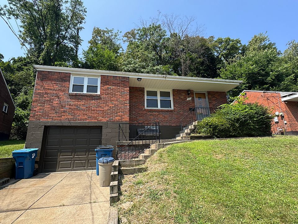 1st image of 320 Dorothy Dr