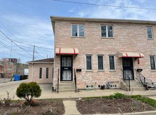 2623 S Senour Ave, Chicago, IL 60608