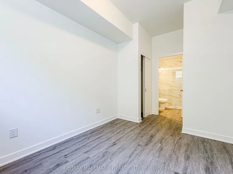41 Danforth Rd #107 — Photo 9