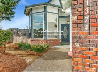 1374 SE 12th Loop, Canby, OR 97013