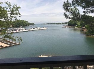 21348 Nautique Blvd APT 201, Cornelius, NC 28031