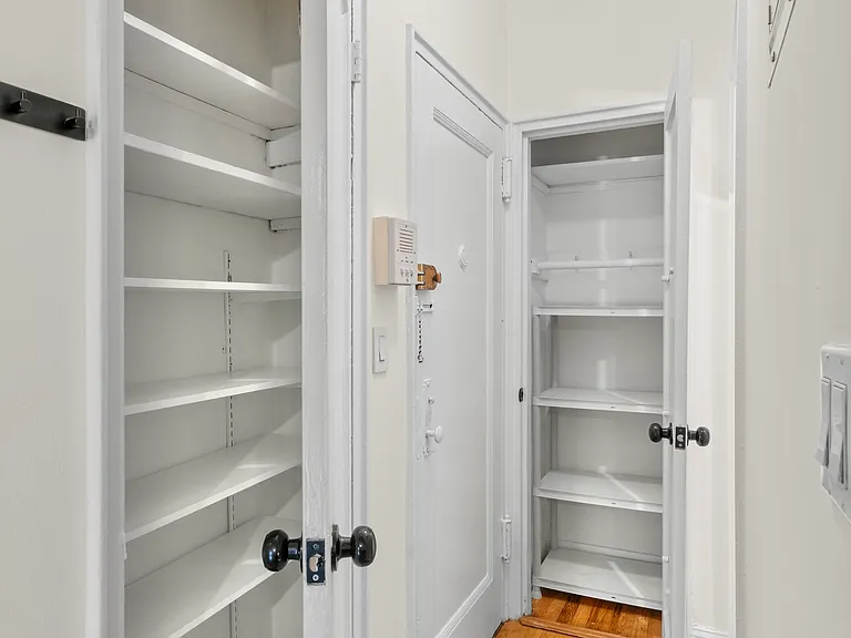 210 E 84th St #2A — Photo 13