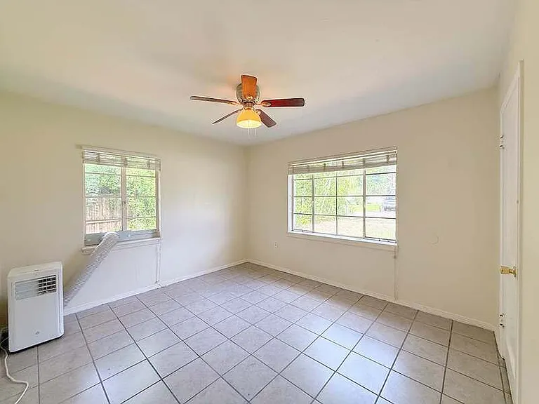 1318 Divot Ln — Photo 27