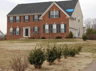 155 New Hope Church Rd, Fredericksburg, VA 22405