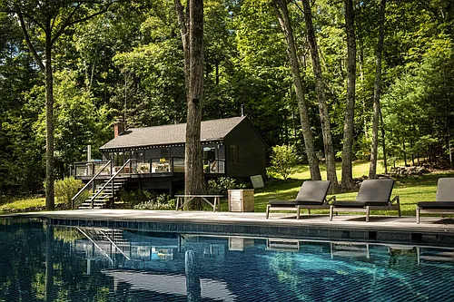 55 Nordic Dr Photo 1