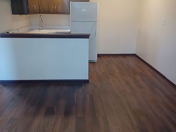 4th image of 7000 W Fond Du Lac Ave APT 8