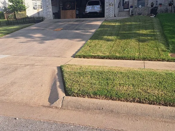 6179 W Milliken Bnd, Fayetteville, AR 72704