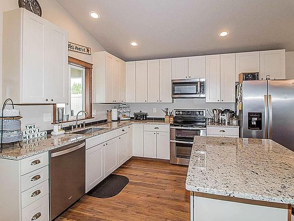 4th image of 4697 W Gumwood Dr