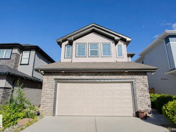 8 Meadowlink Cmn, Spruce Grove, AB T7X 0W1