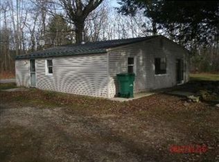 84 Carruth Rd, Templeton, MA 01468