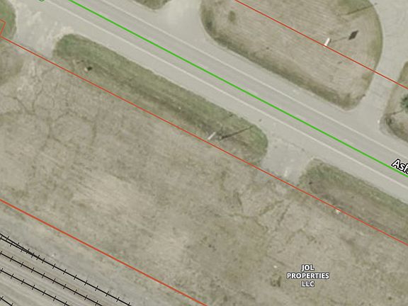 3rd image of 507 Ash Ave NW