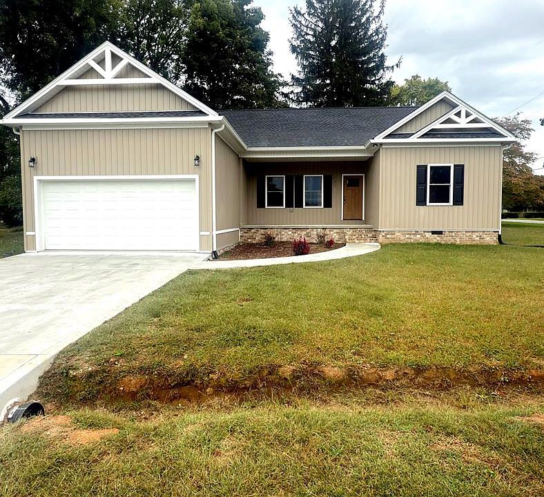 1st image of 633 Rockwell Dr