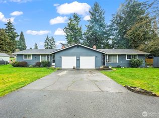 8124-8126 44th St W, Tacoma, WA 98466