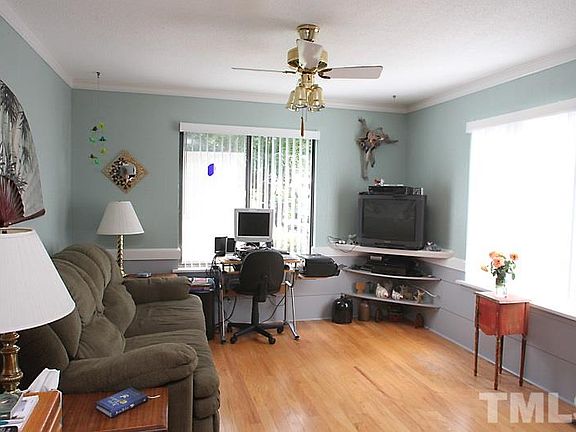 2nd image of 5903 Whitebud Dr