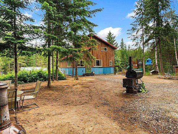 4th image of 840 Artisan Way