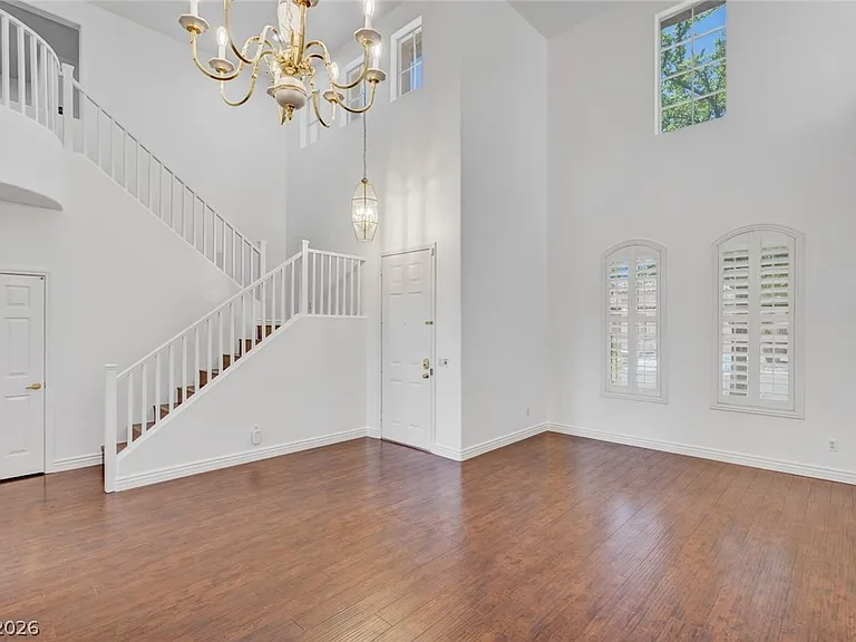 3034 Carbondale St — Photo 4