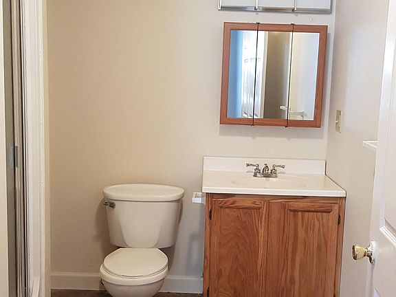 5th image of 332 Blake St #B6
