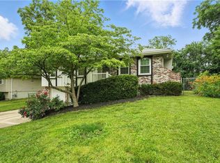 1303 SW Mission Pl, Lees Summit, MO 64081