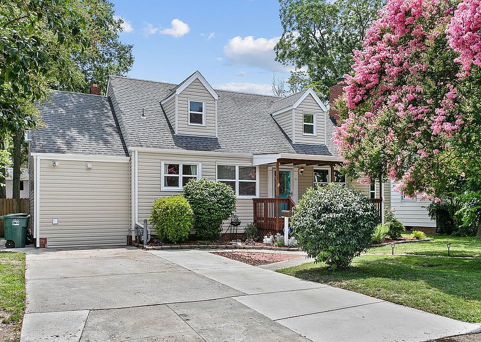 1st image of 111 Burleigh Ave