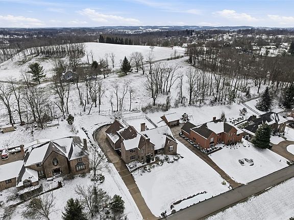 2nd image of 167 Druid Dr