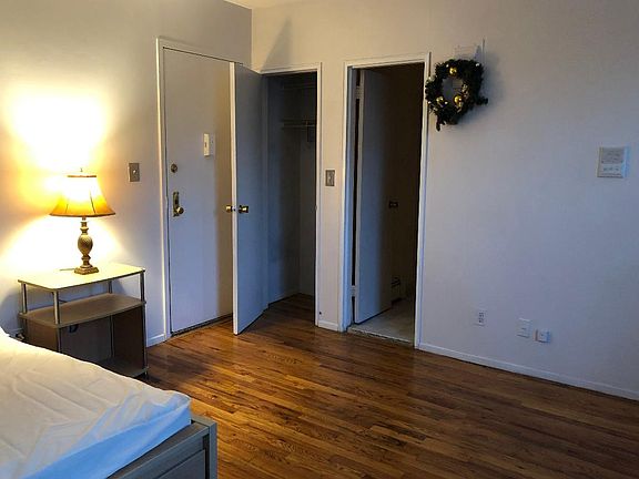 3rd image of 153 Bay 26 St #2